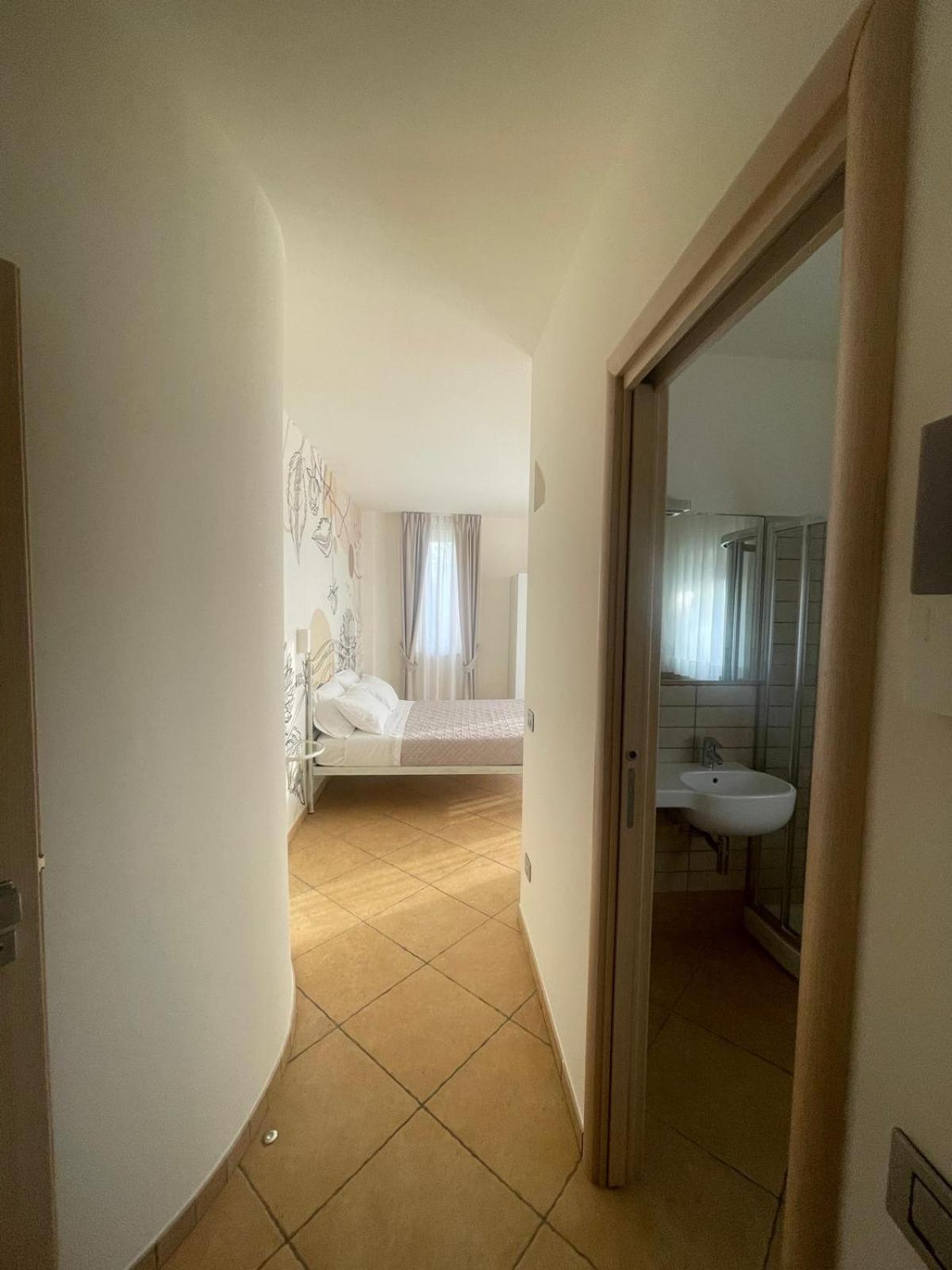 Villa Parco Fibonacci Montefano Esterno foto